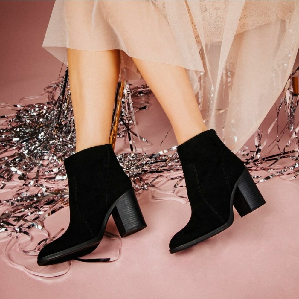 New🔥 Get a way 🖤black